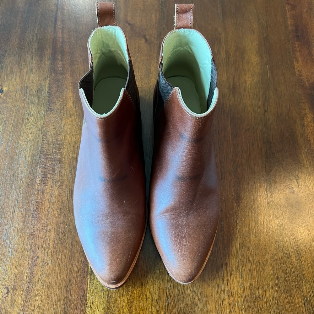 Nisolo Women’s Eva Chelsea Boot